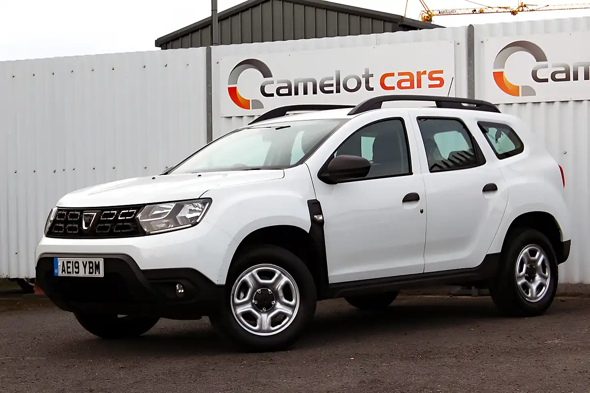 Used 2019 Dacia Duster Essential White - Interior and Exterior details 3