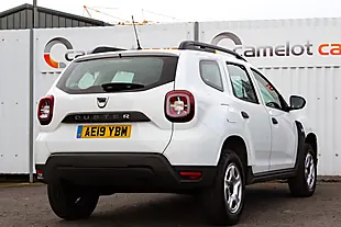 Used 2019 Dacia Duster Essential White - Interior and Exterior details 6
