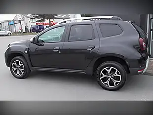 Used 2019 Dacia Duster Prestige Black - Interior and Exterior details 3