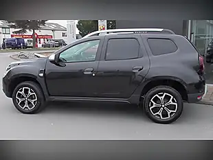 Used 2019 Dacia Duster Prestige Black - Interior and Exterior details 5