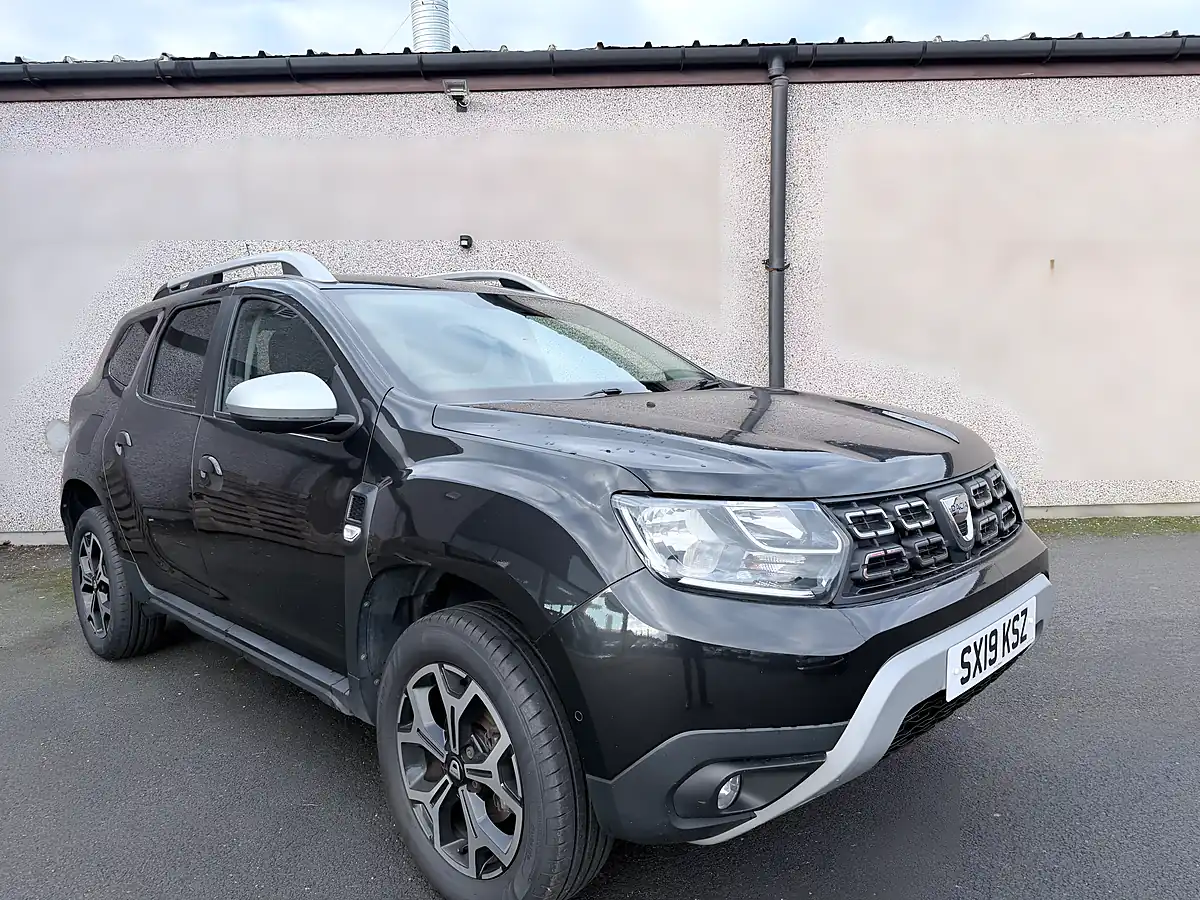 Used 2019 Dacia Duster Prestige Black - Front View