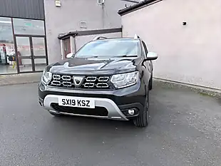 Used 2019 Dacia Duster Prestige Black - Interior and Exterior details 3