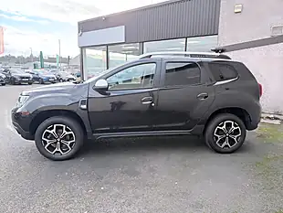 Used 2019 Dacia Duster Prestige Black - Interior and Exterior details 5