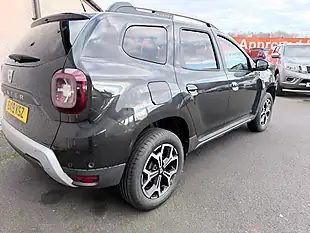 Used 2019 Dacia Duster Prestige Black - Interior and Exterior details 7