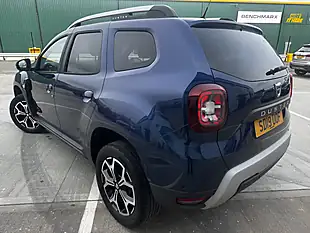 Used 2019 Dacia Duster Prestige Blue - Interior and Exterior details 4