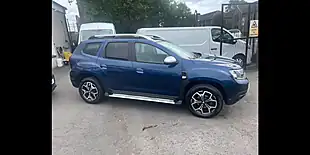 Used 2019 Dacia Duster Prestige Blue - Interior and Exterior details 3