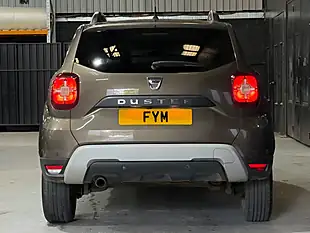 Used 2019 Dacia Duster Prestige Brown - Interior and Exterior details 7