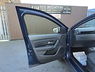 Used 2019 Dacia Duster Prestige Cosmos Blue - Interior and Exterior details 11