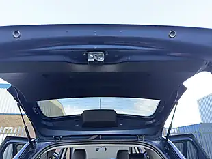 Used 2019 Dacia Duster Prestige Cosmos Blue - Interior and Exterior details 13