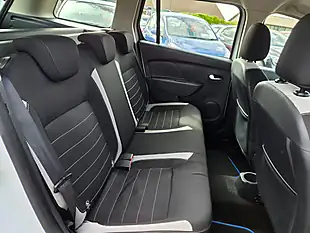Used 2019 Dacia Logan Mcv Comfort Glacier White - Interior and Exterior details 13