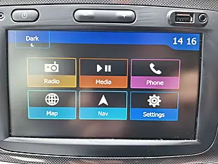 Used 2019 Dacia Logan Mcv Comfort White - Interior and Exterior details 17