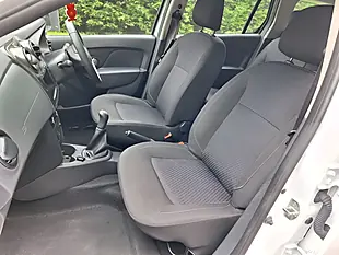 Used 2019 Dacia Logan Mcv Comfort White - Interior and Exterior details 8