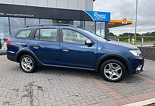 Used 2019 Dacia Logan Stepway Comfort Cosmos Blue - Interior and Exterior details 10