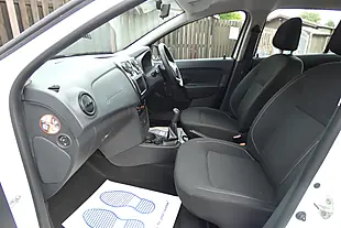 Used 2019 Dacia Sandero Access Glacier White - Interior and Exterior details 12