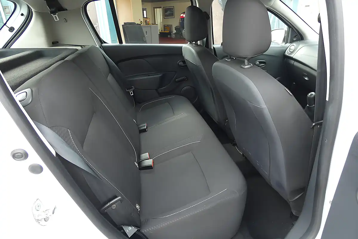 Used 2019 Dacia Sandero Access Glacier White - Interior and Exterior details 15