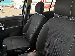 Used 2019 Dacia Sandero Comfort Grey - Interior and Exterior details 14
