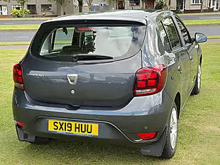 Used 2019 Dacia Sandero Comfort Grey - Interior and Exterior details 5