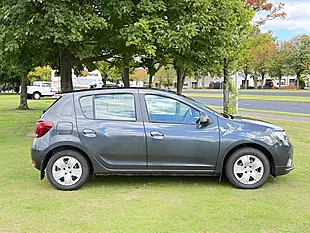 Used 2019 Dacia Sandero Comfort Grey - Interior and Exterior details 6