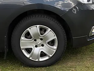 Used 2019 Dacia Sandero Comfort Grey - Interior and Exterior details 7
