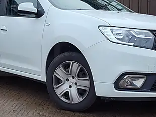 Used 2019 Dacia Sandero Comfort White - Interior and Exterior details 2