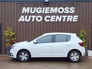 Used 2019 Dacia Sandero Comfort White - Interior and Exterior details 4
