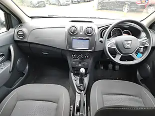 Used 2019 Dacia Sandero Comfort White - Interior and Exterior details 7