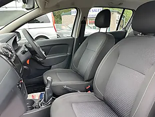 Used 2019 Dacia Sandero Comfort White - Interior and Exterior details 12