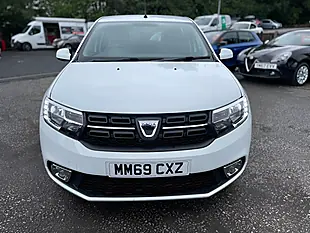 Used 2019 Dacia Sandero Comfort White - Interior and Exterior details 3
