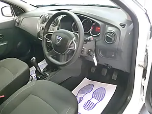 Used 2019 Dacia Sandero Essential White - Interior and Exterior details 12