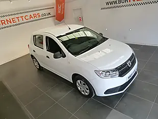 Used 2019 Dacia Sandero Essential White - Interior and Exterior details 18