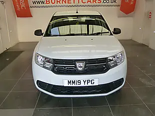 Used 2019 Dacia Sandero Essential White - Interior and Exterior details 4