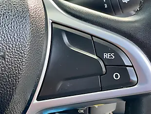 Used 2019 Dacia Sandero Stepway Comfort Black - Interior and Exterior details 18