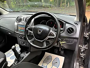 Used 2019 Dacia Sandero Stepway Comfort Black - Interior and Exterior details 14
