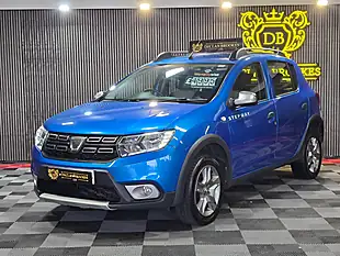 Used 2019 Dacia Sandero Stepway Comfort Blue - Interior and Exterior details 7