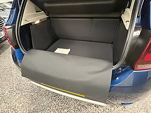 Used 2019 Dacia Sandero Stepway Comfort Blue - Interior and Exterior details 16