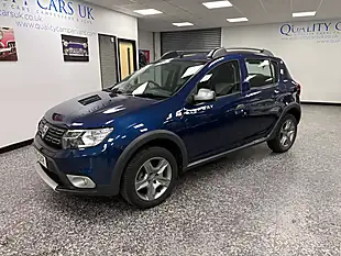 Used 2019 Dacia Sandero Stepway Comfort Blue - Interior and Exterior details 4