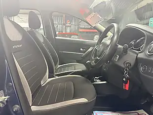 Used 2019 Dacia Sandero Stepway Comfort Blue - Interior and Exterior details 14