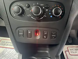 Used 2019 Dacia Sandero Stepway Comfort Blue - Interior and Exterior details 18