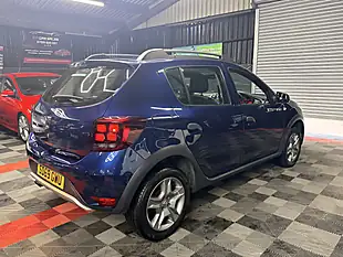 Used 2019 Dacia Sandero Stepway Comfort Blue - Interior and Exterior details 3