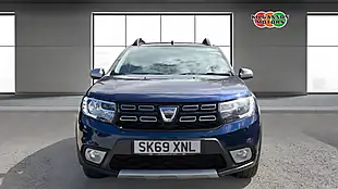 Used 2019 Dacia Sandero Stepway Comfort Blue - Interior and Exterior details 4