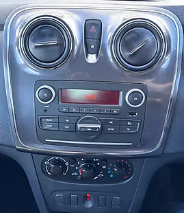 Used 2019 Dacia Sandero Stepway Essential Blue - Interior and Exterior details 12
