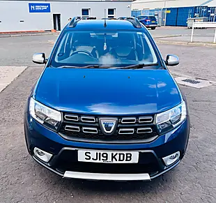 Used 2019 Dacia Sandero Stepway Essential Blue - Interior and Exterior details 8