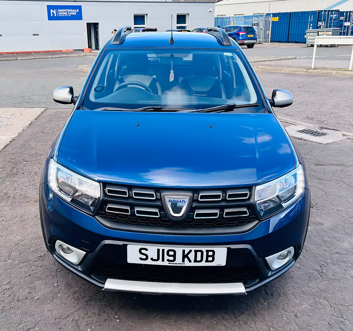 Used 2019 Dacia Sandero Stepway Essential Blue - Interior and Exterior details 8