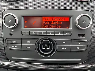 Used 2019 Dacia Sandero Stepway Essential Grey - Interior and Exterior details 12