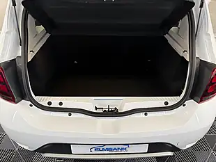 Used 2019 Dacia Sandero Stepway Essential White - Interior and Exterior details 20