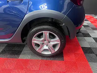 Used 2019 Dacia Sandero Stepway Stepway Essential Blue - Interior and Exterior details 11