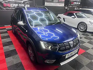 Used 2019 Dacia Sandero Stepway Stepway Essential Blue - Interior and Exterior details 7