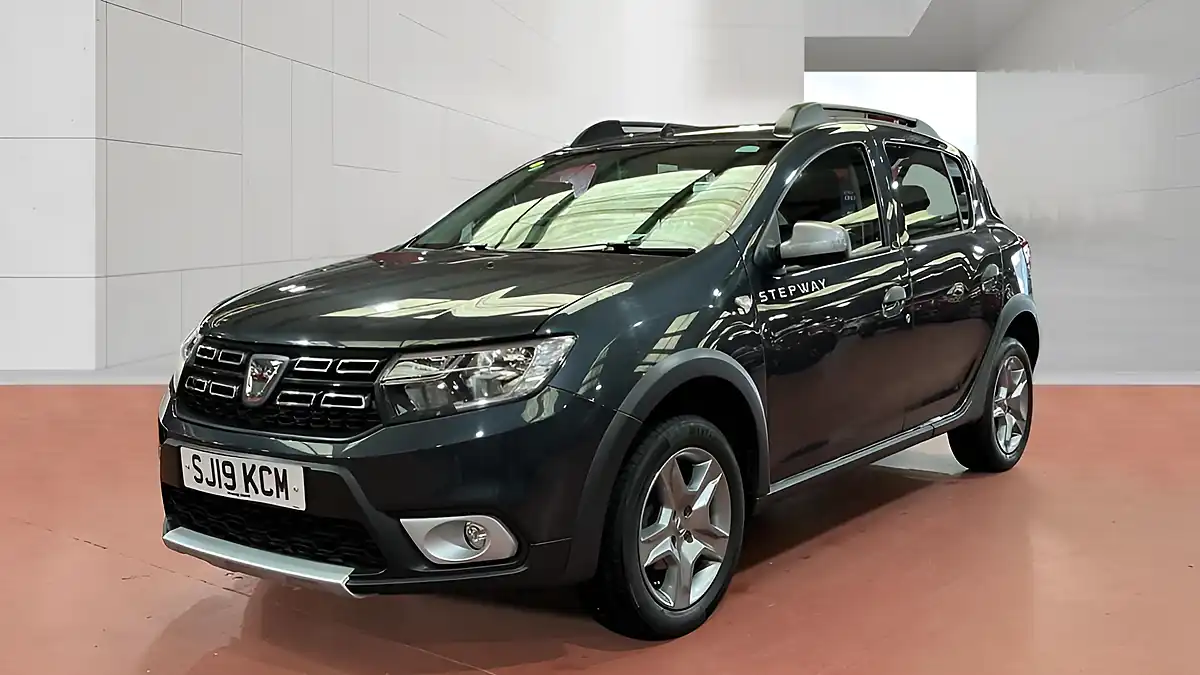 Used 2019 Dacia Sandero Stepway Stepway Essential Grey - Interior and Exterior details 2