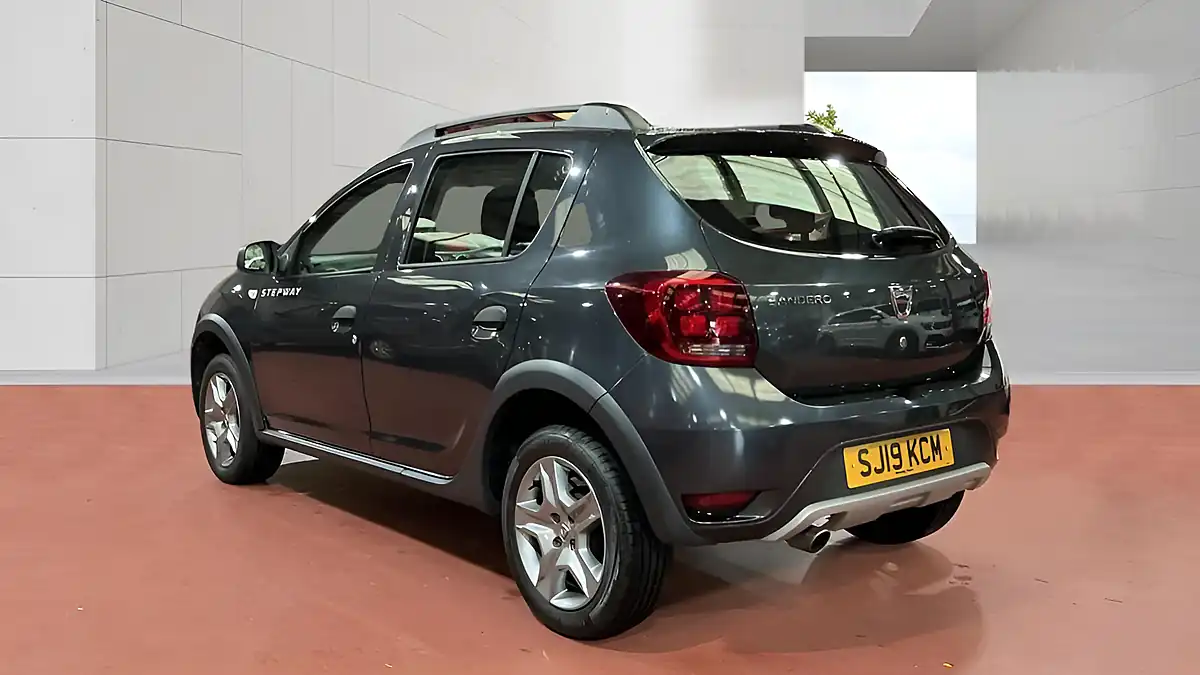 Used 2019 Dacia Sandero Stepway Stepway Essential Grey - Interior and Exterior details 3