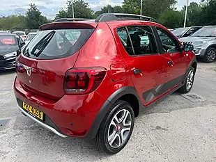 Used 2019 Dacia Sandero Stepway Techroad Red - Interior and Exterior details 3